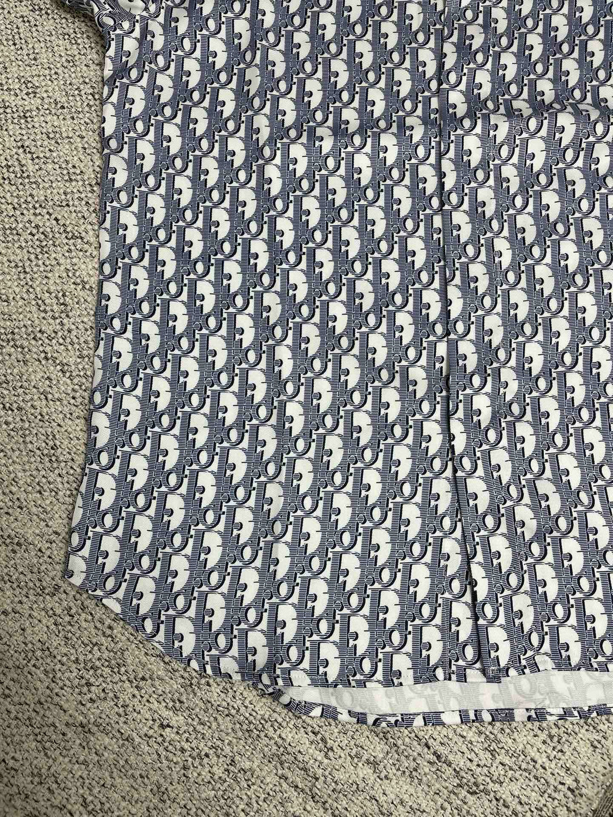 CHEMISE CD