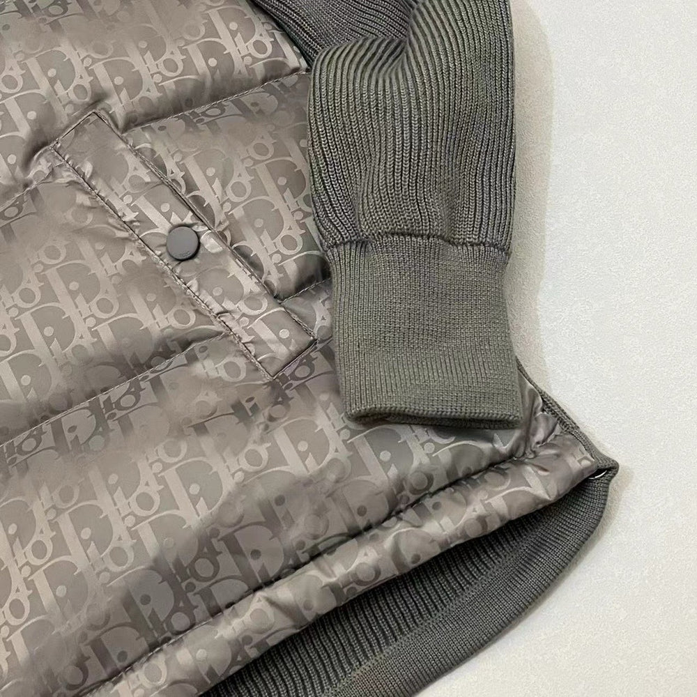 VESTE CD EN MAILLE