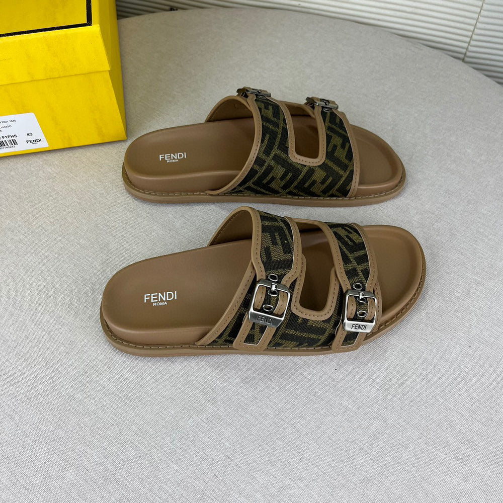 CLAQUETTES FNDY BROWN