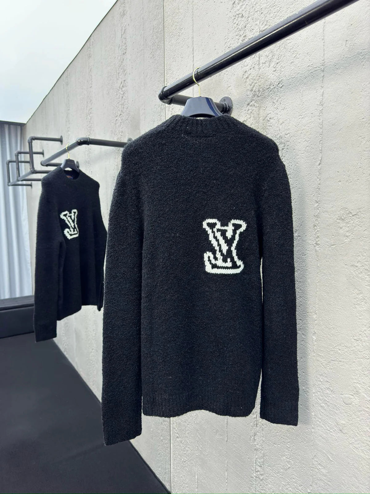 PULL LV EN LAINE