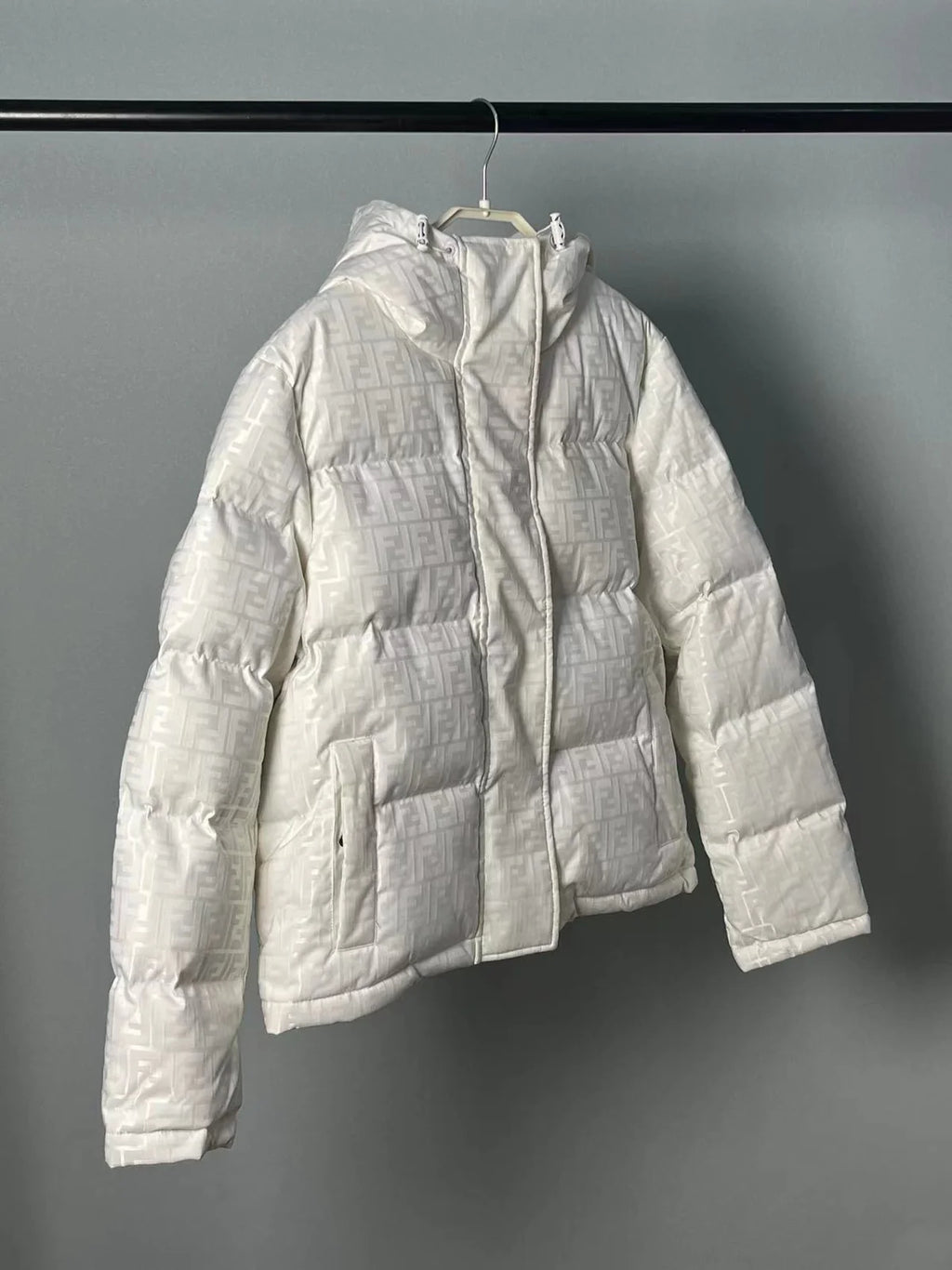 DOUDOUNE FNDY WHITE