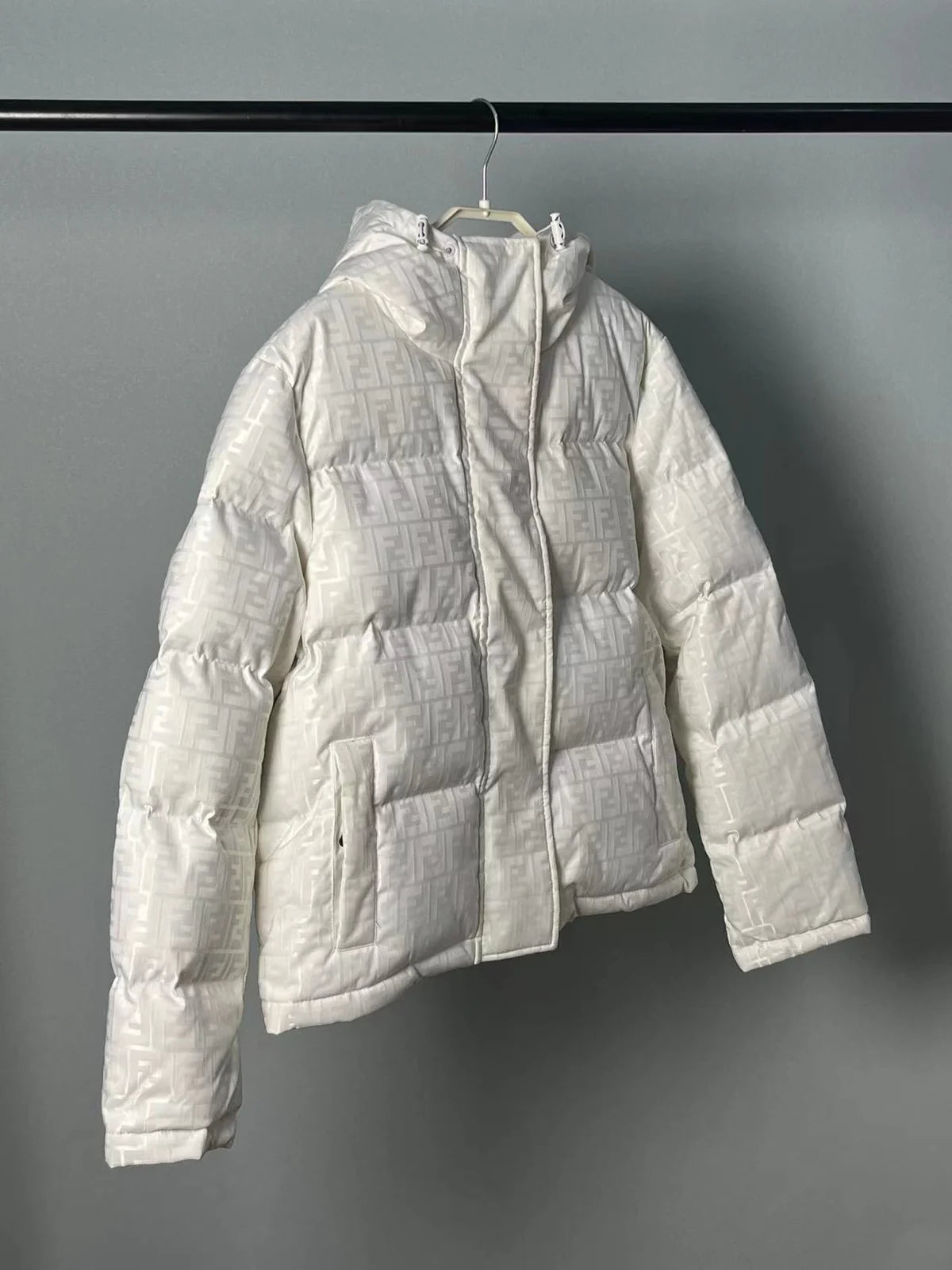 DOUDOUNE FNDY WHITE