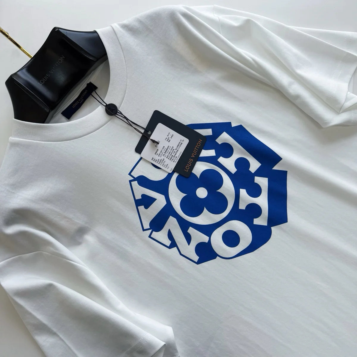 T-SHIRT LV
