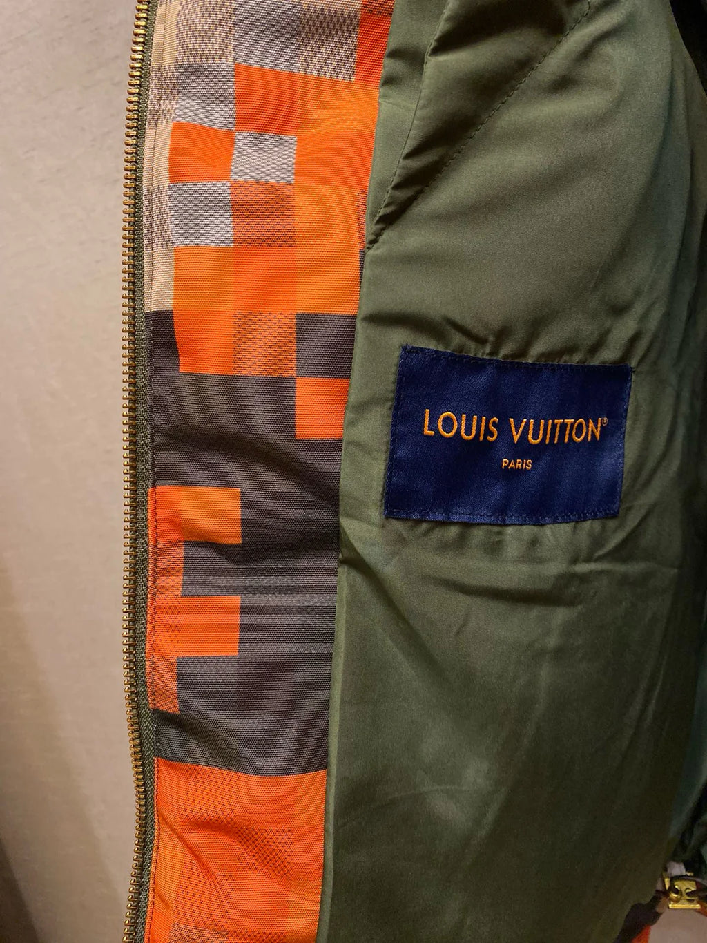 DOUDOUNE LV