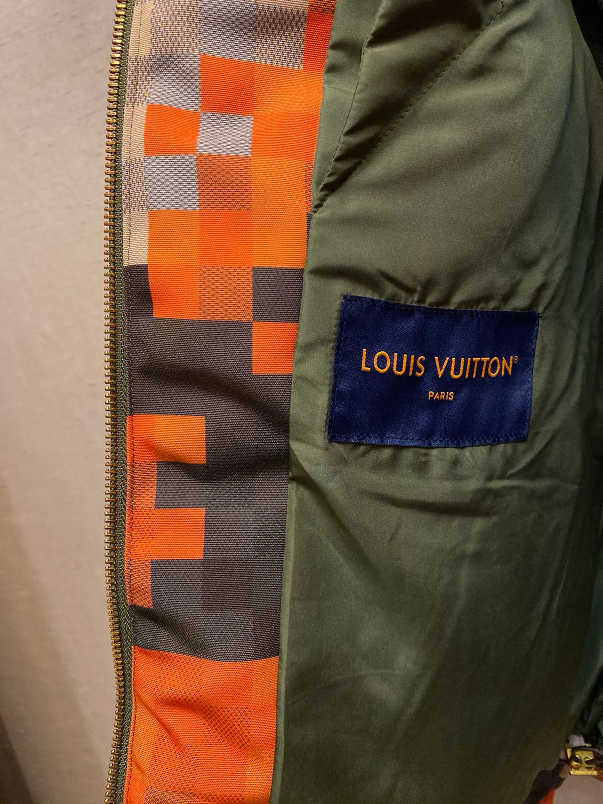 DOUDOUNE LV