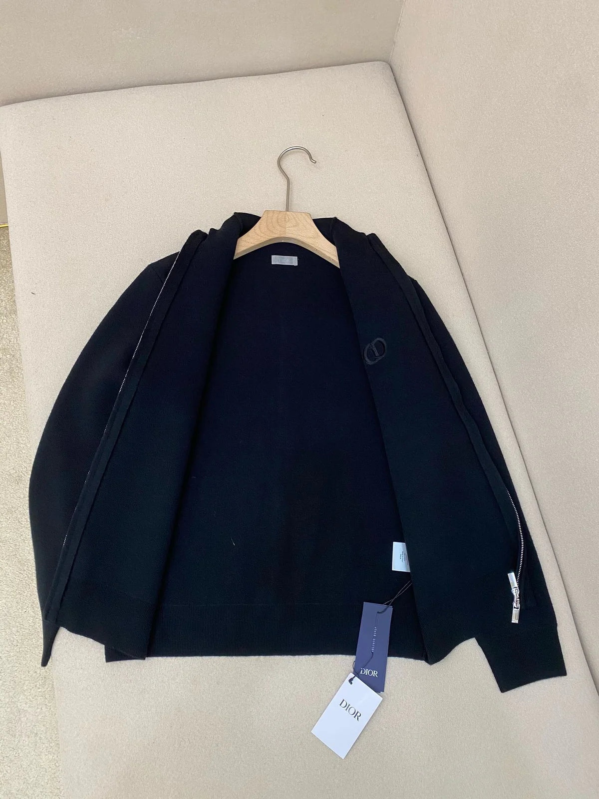 PULL CD ZIPPE EN LAINE BLACK