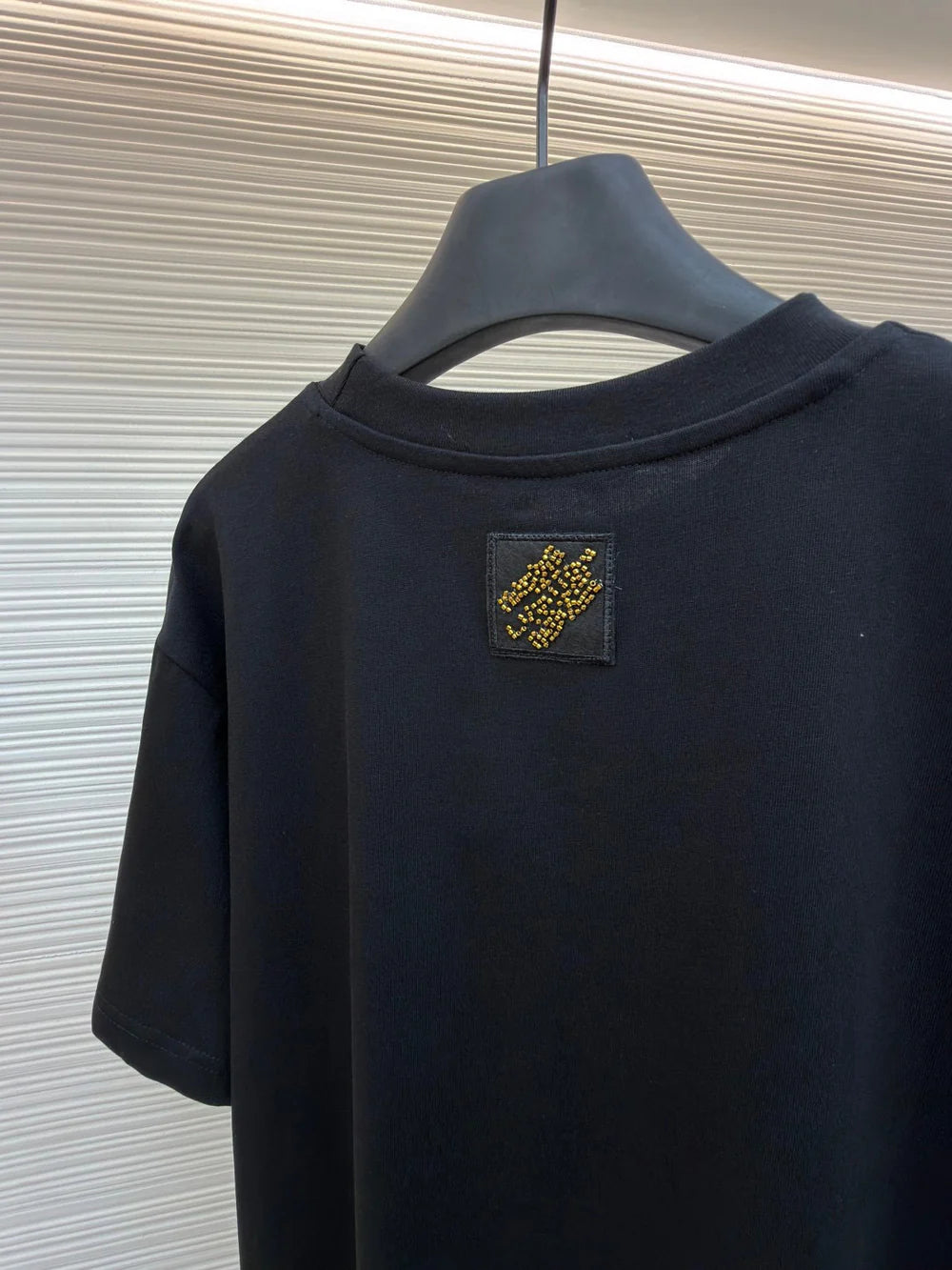 T-SHIRT LV