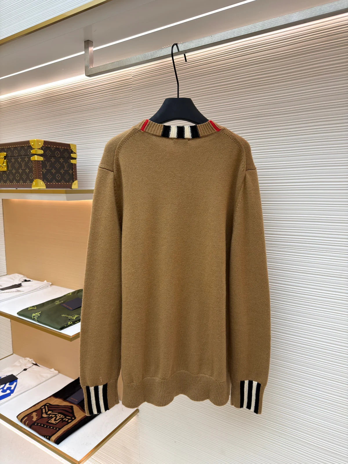 PULL BRBY BROWN