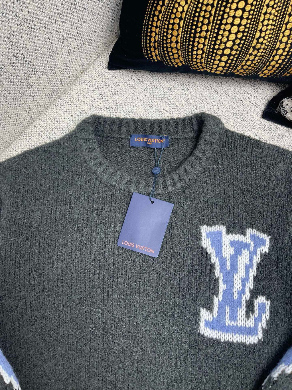 PULL LV EN LAINE