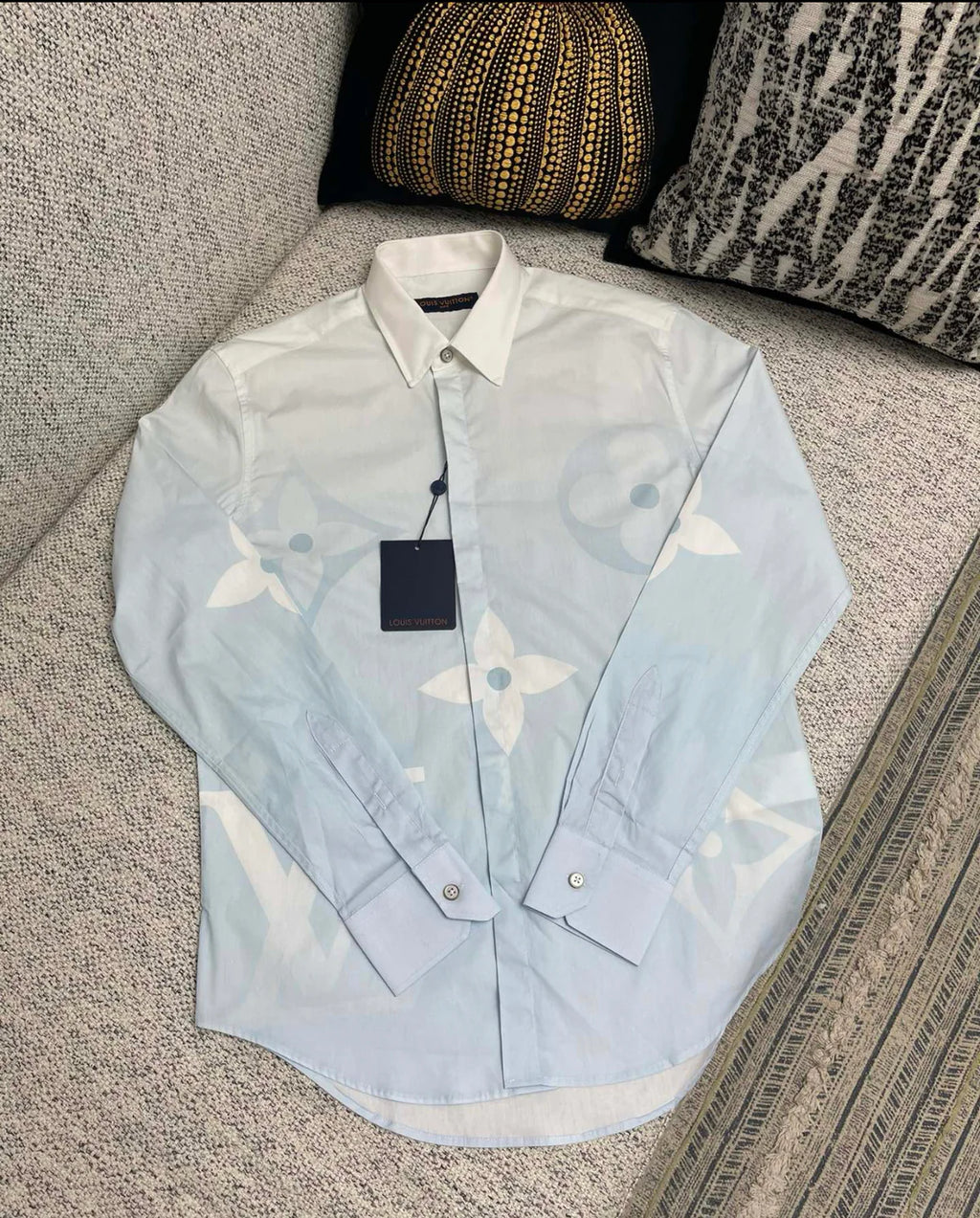 CHEMISE LV