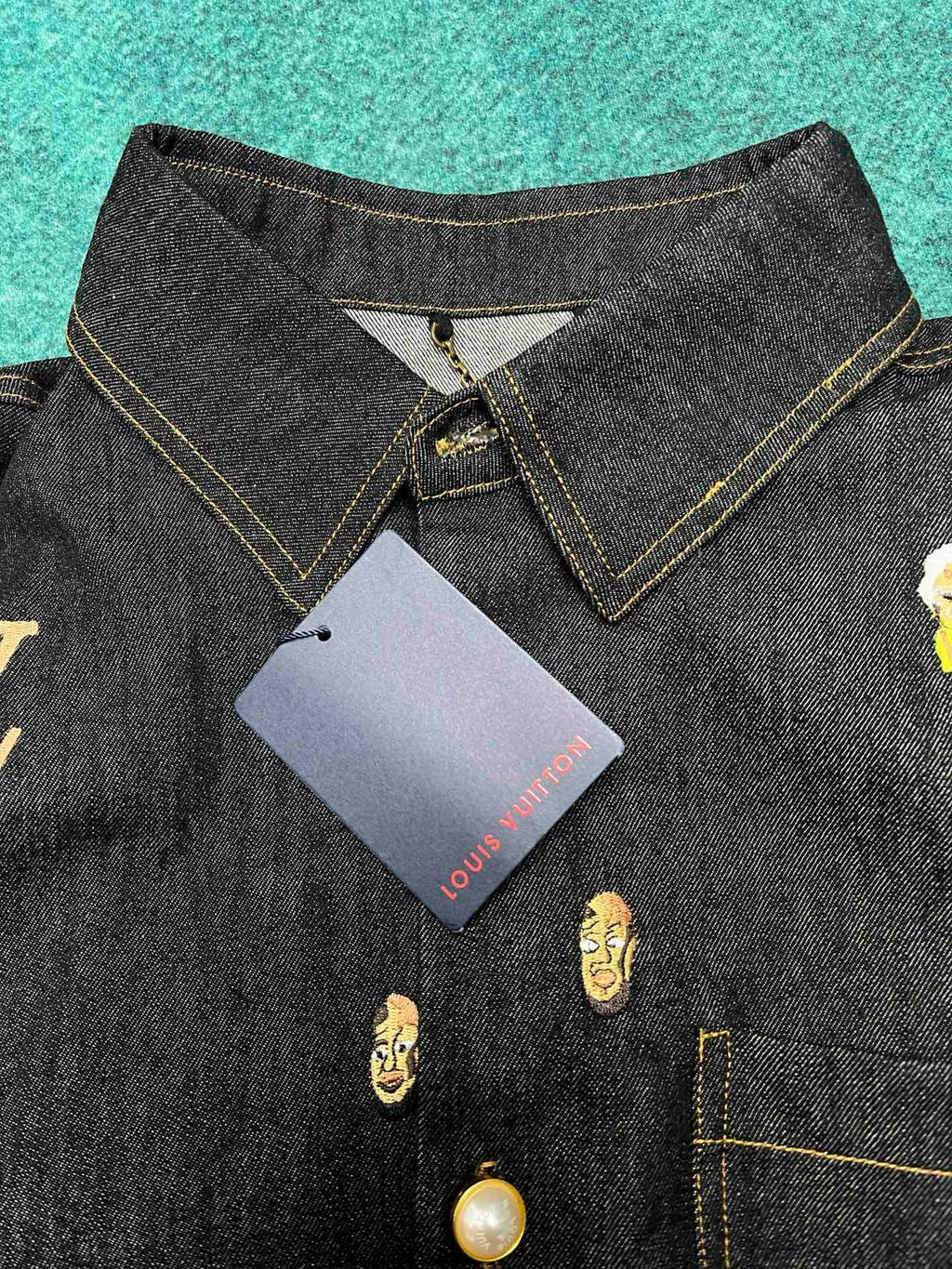 VESTE LV