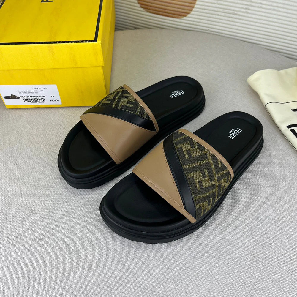 CLAQUETTES FNDY SLIDES BLACK OR BEIGE