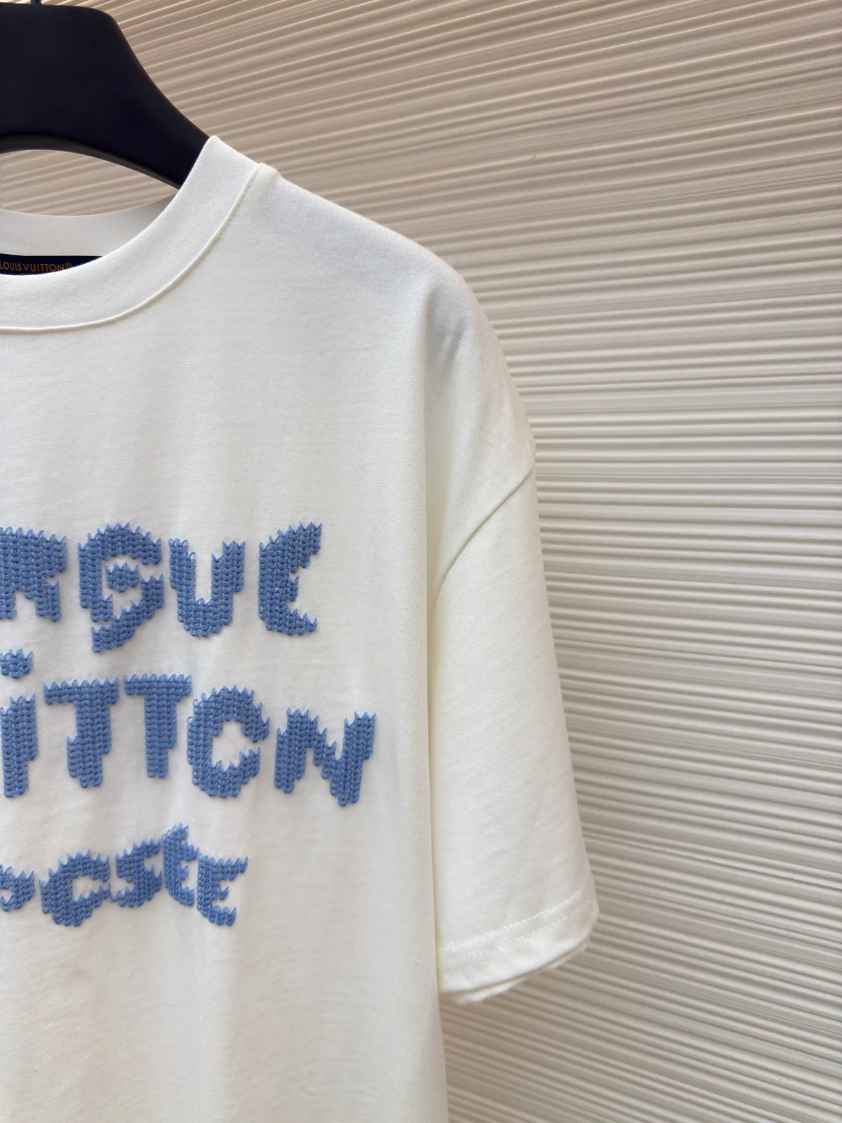 T-SHIRT LV