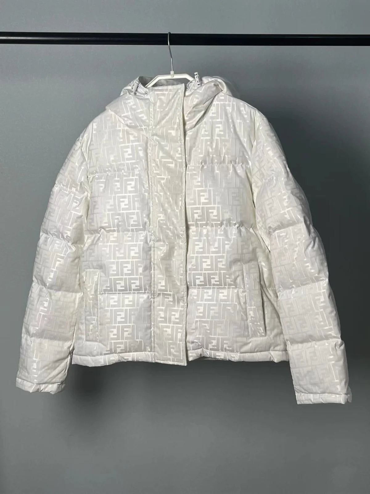 DOUDOUNE FNDY WHITE