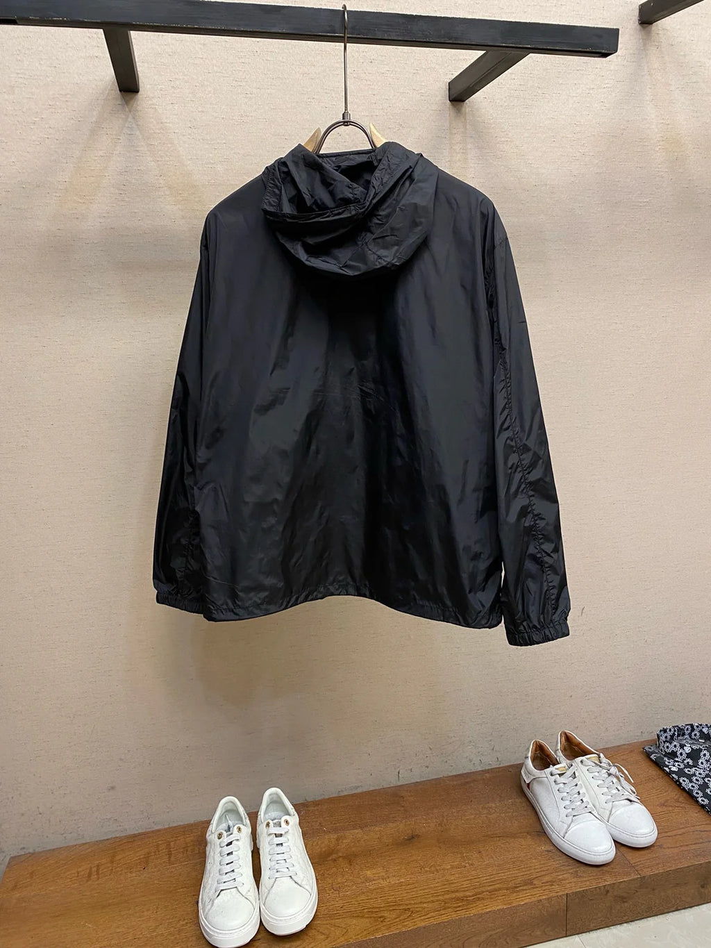 VESTE KWAY BLACK PRD