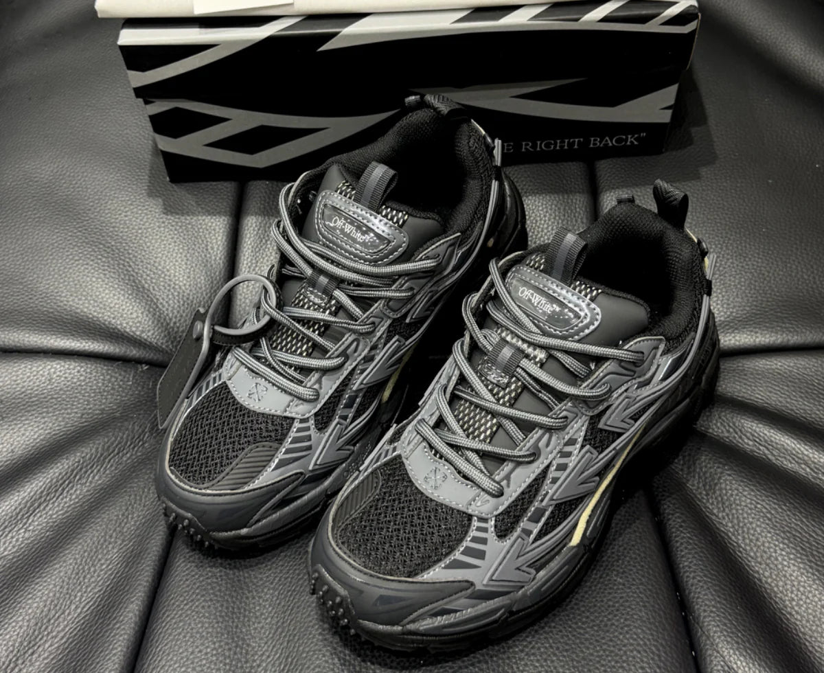 SNEAKERS OFFW