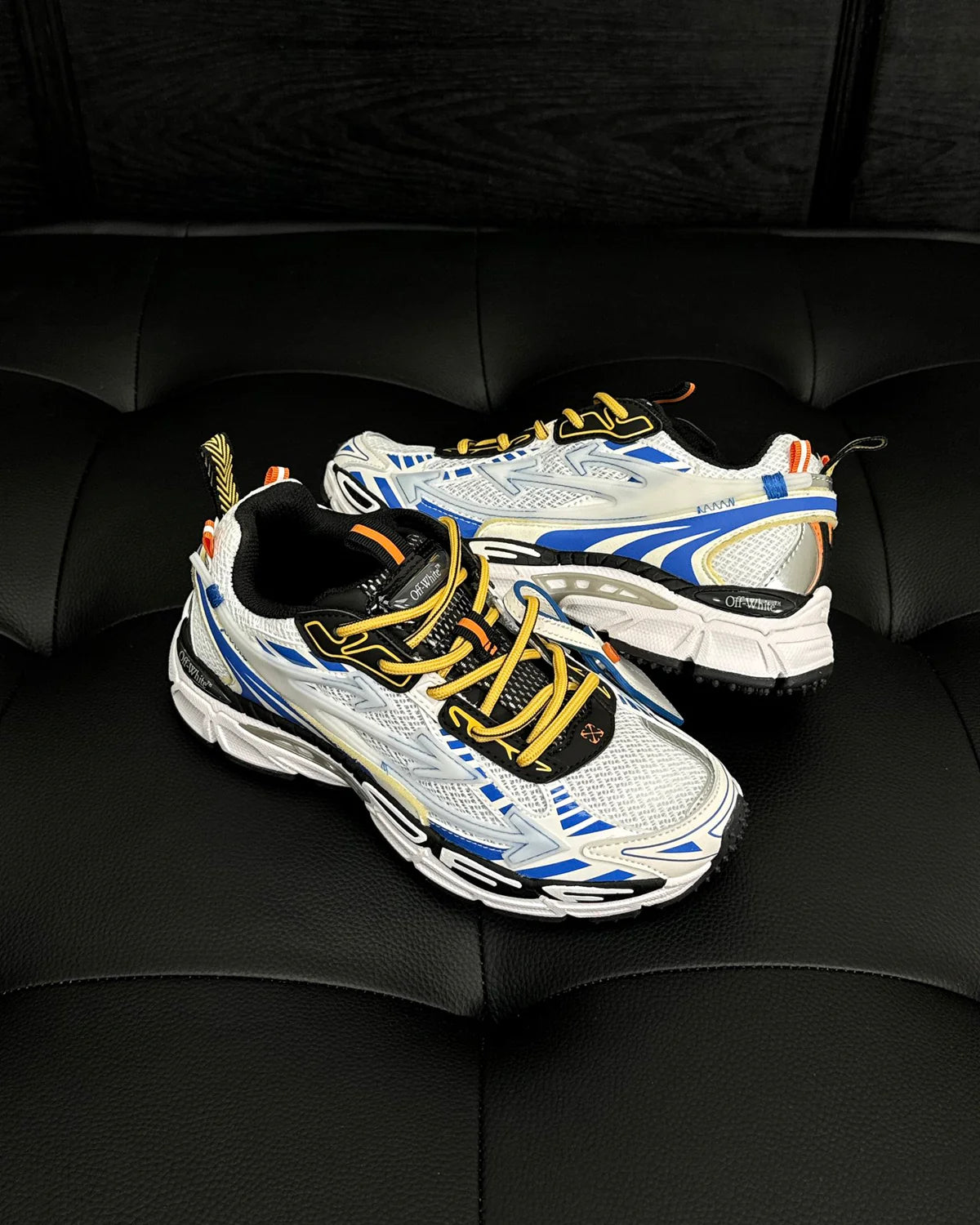 SNEAKERS OFFW