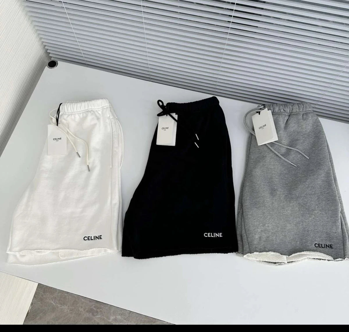 SHORT CLN WBG