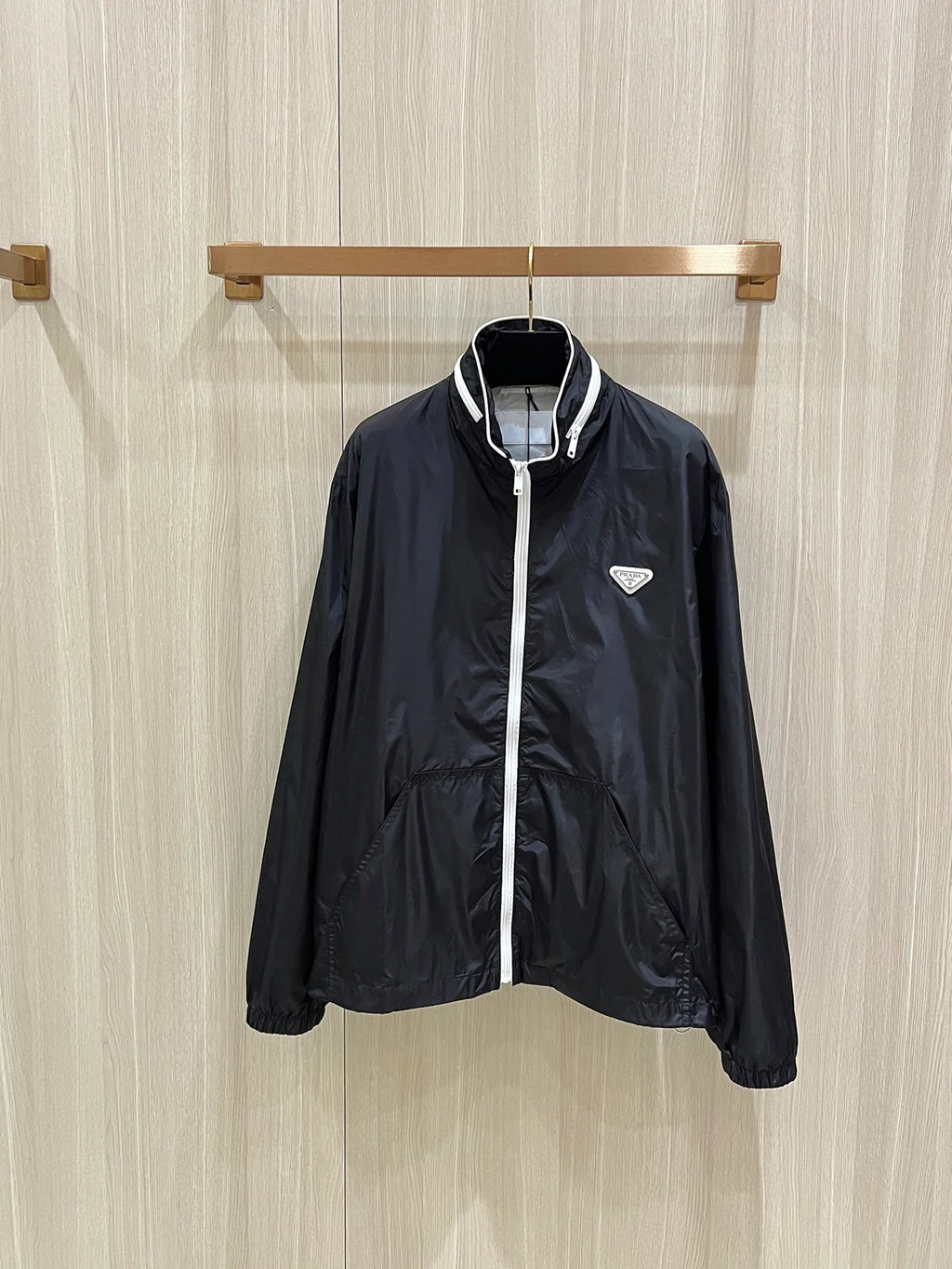 VESTE PRD LOGO WHITE