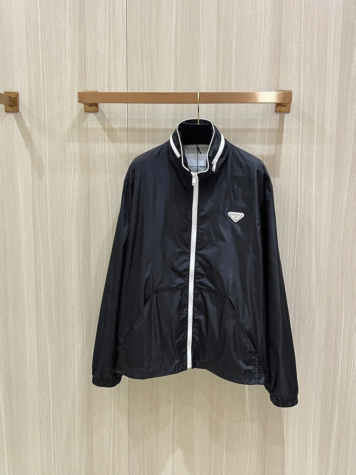VESTE PRD LOGO WHITE