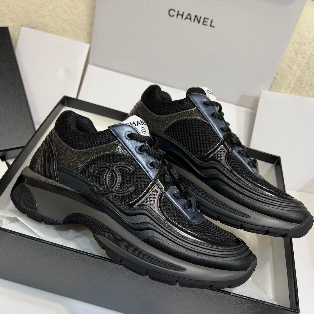 SNEAKERS CHNL