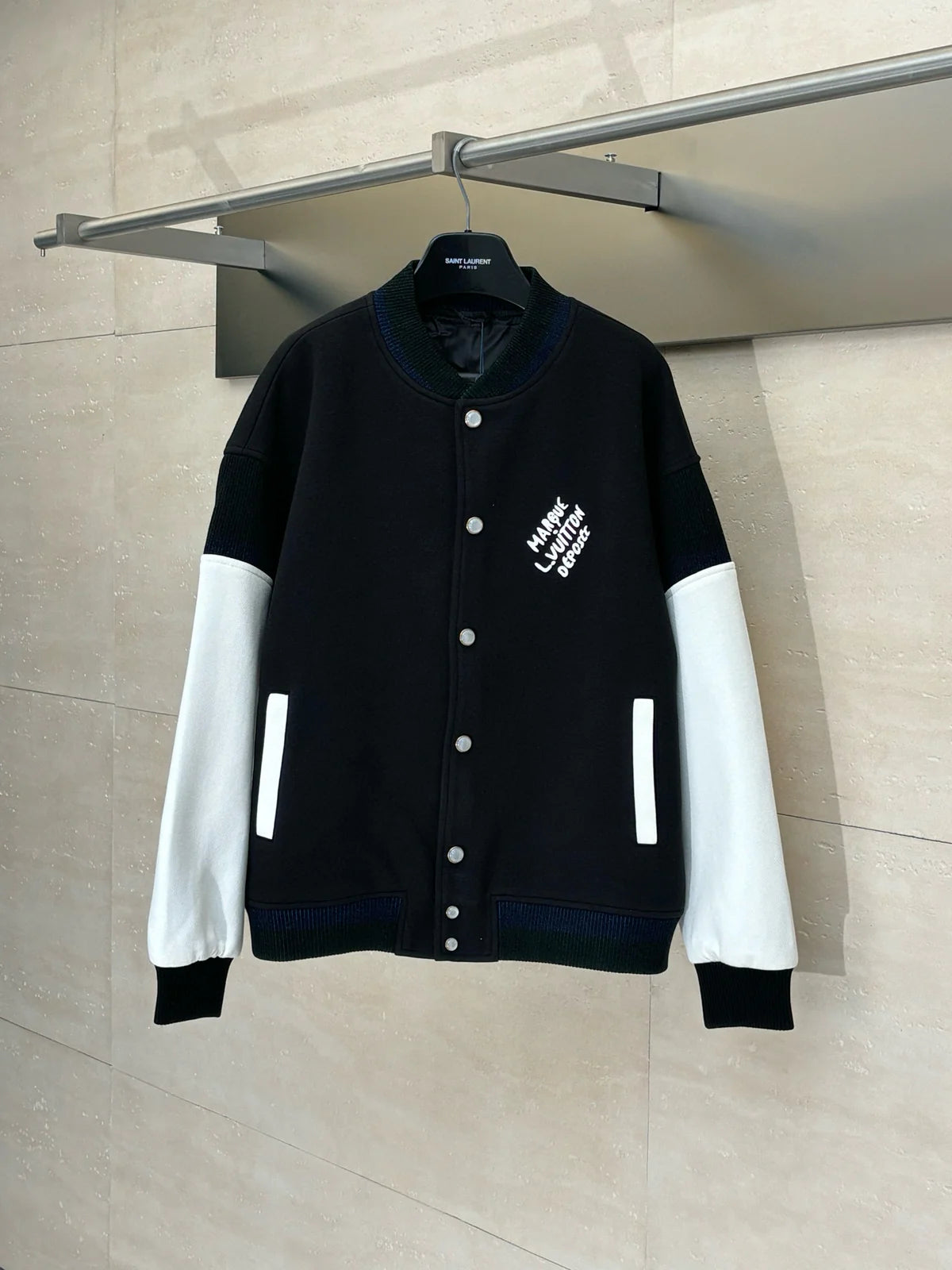 VESTE LV VARSITY