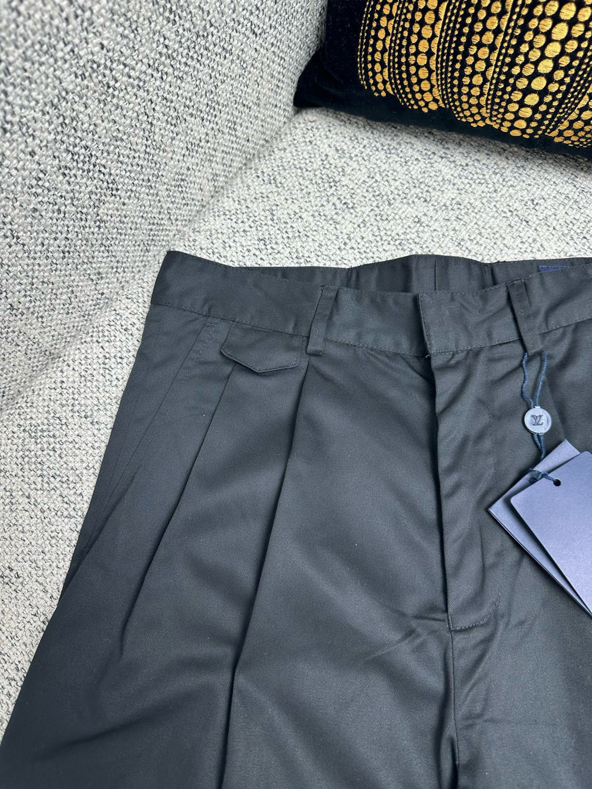 CHINO LV BLACK