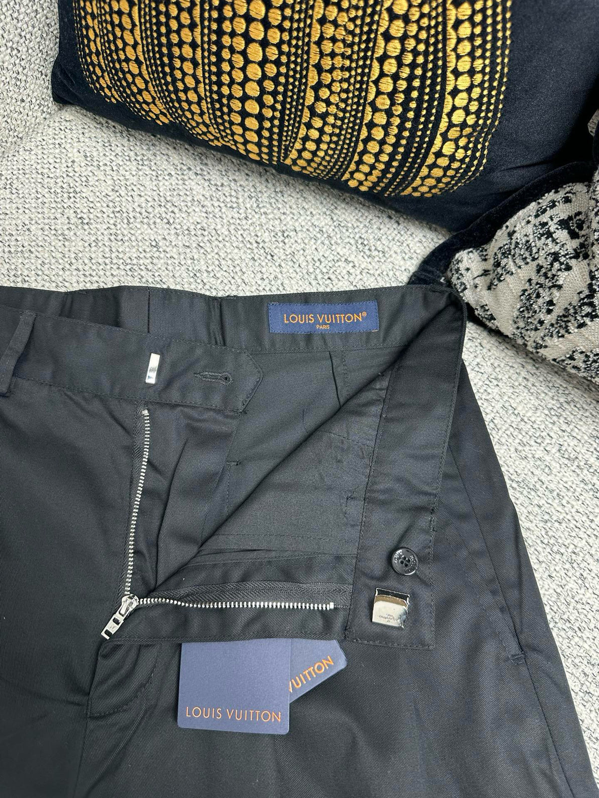 CHINO LV BLACK