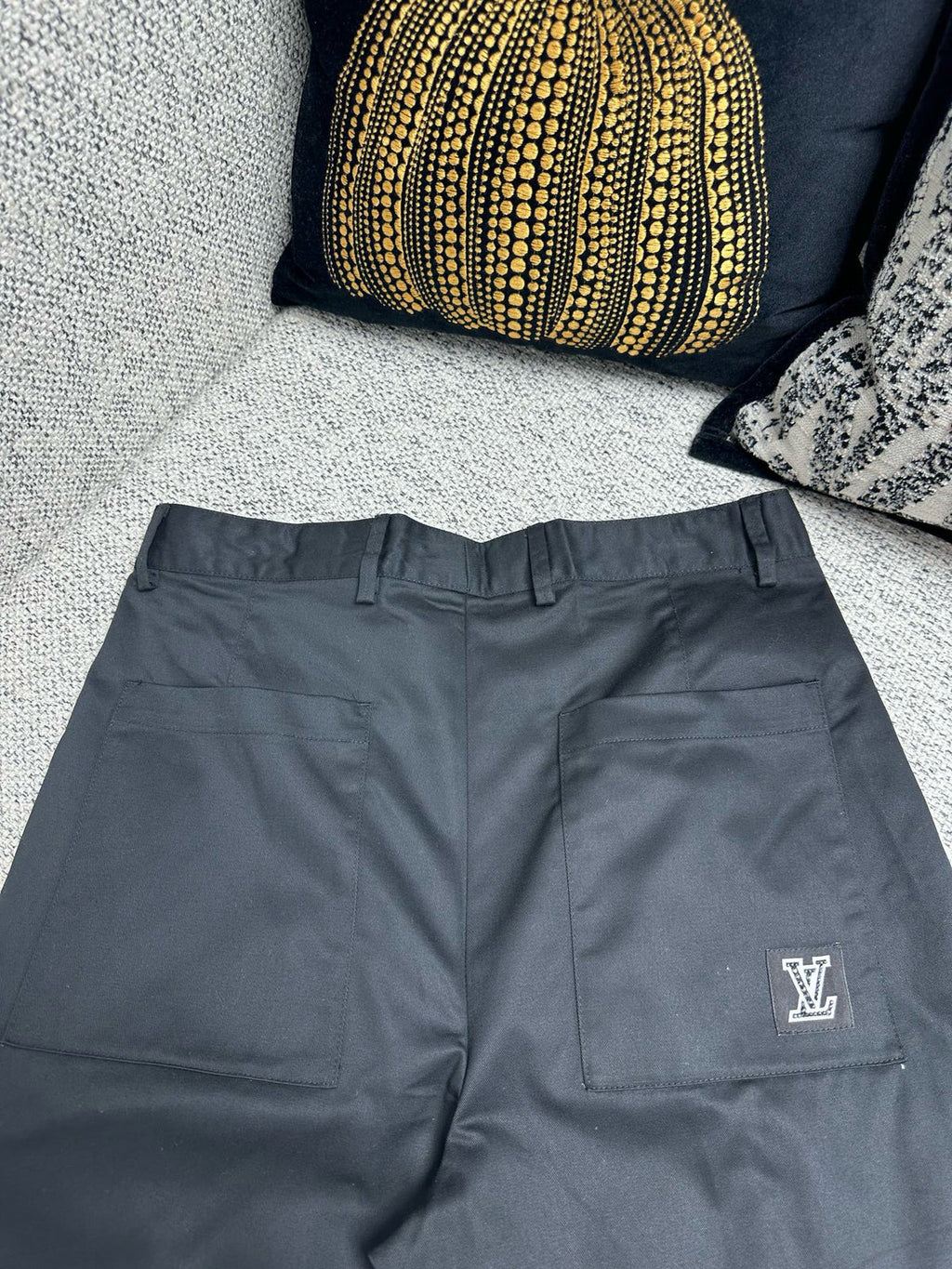 CHINO LV BLACK